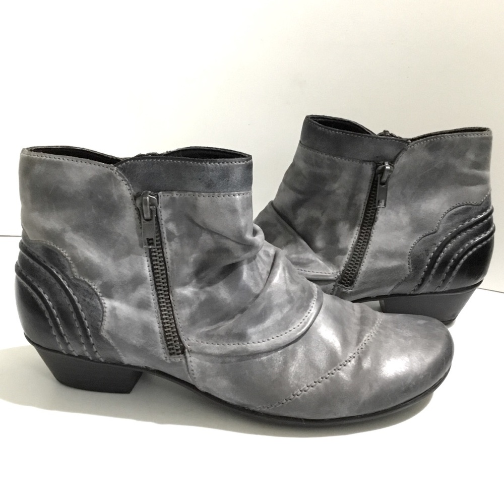 Remonte (Rieker) distressed leather ankle booties
